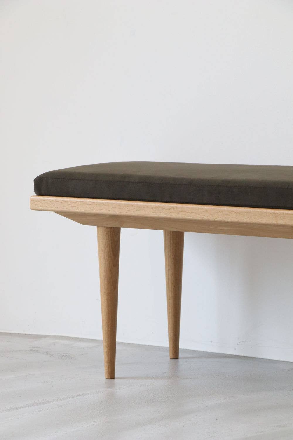 KIVA DESIGN - Wholesale Bench - Benchetta4