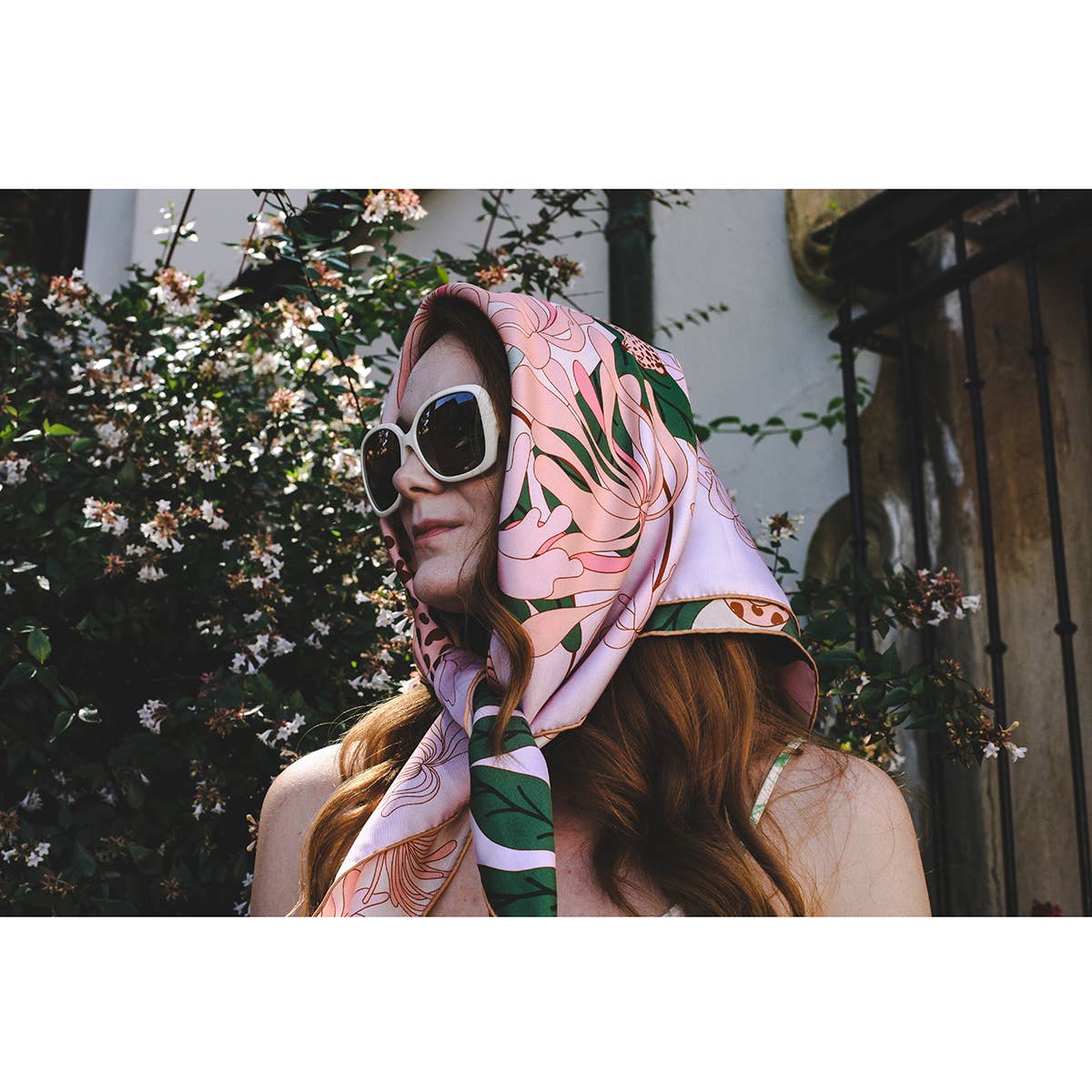 Jessie Zhao New York – wholesale Scarf – Women's – Double Sided Silk Scarf Of Jungle Gathering5