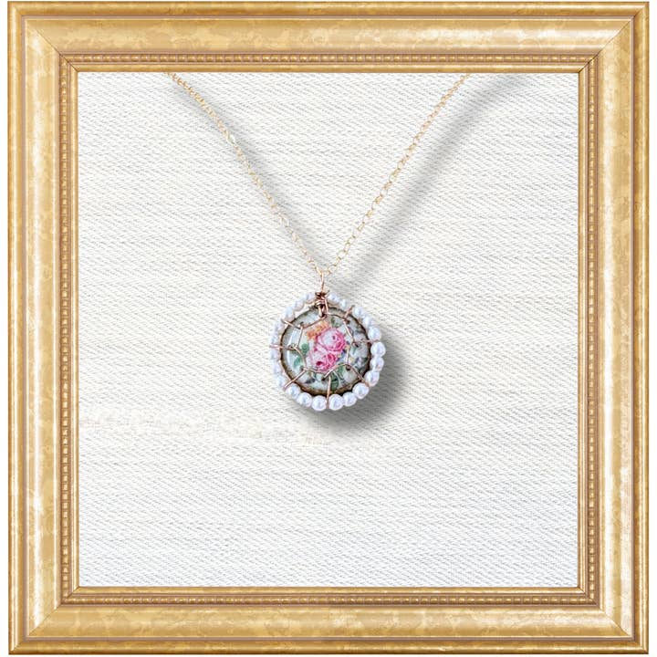 Colar Dulcet — Edição 05 — Pulverização de Rosa Sèvres por atacado de Folkloric Jewelry
