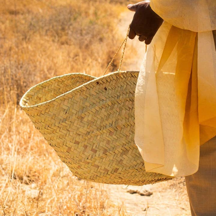 Rhythm & Hues - Wholesale Art Print - Carrying the Day