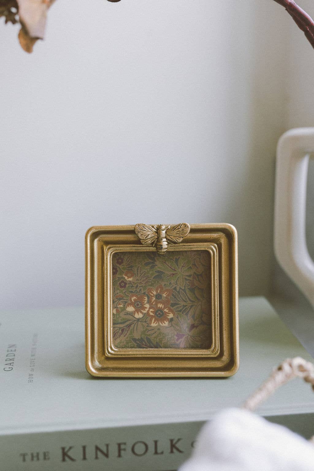 Petal Lane Home - Wholesale Picture Frame - Bee Photo Frame