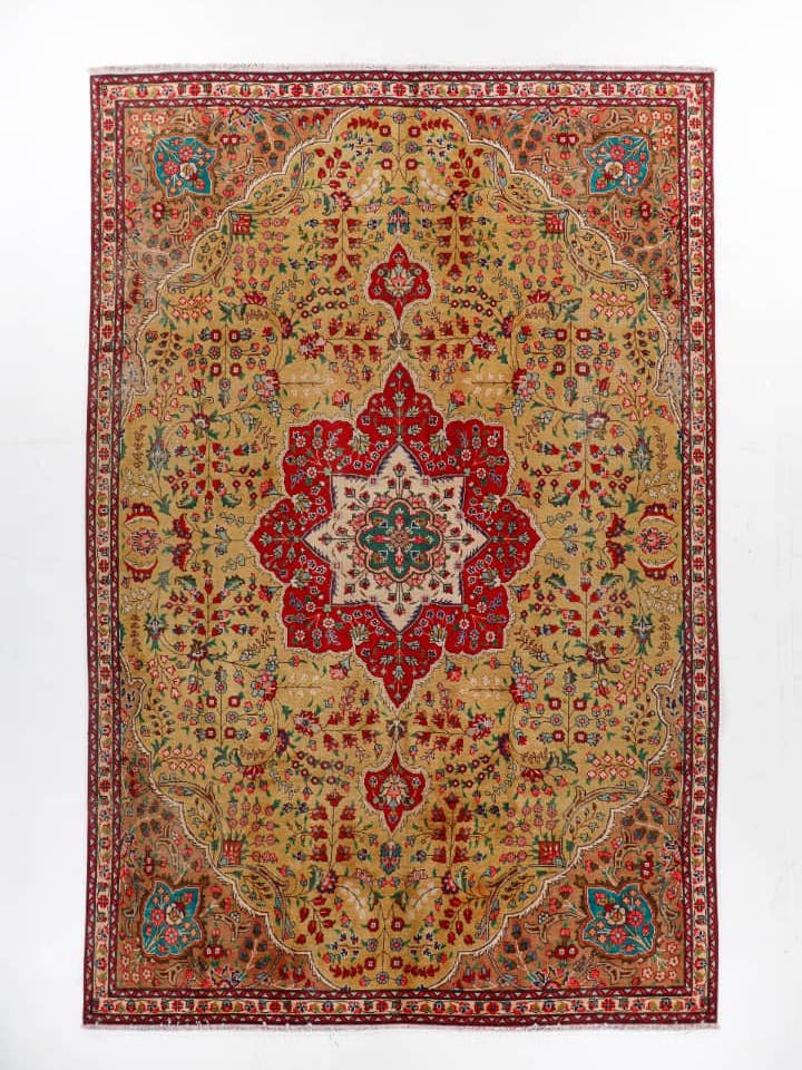 Persischer Tabriz-Teppich | 2,26 m x 3,25 m für den Großhandel von Rug the Rock