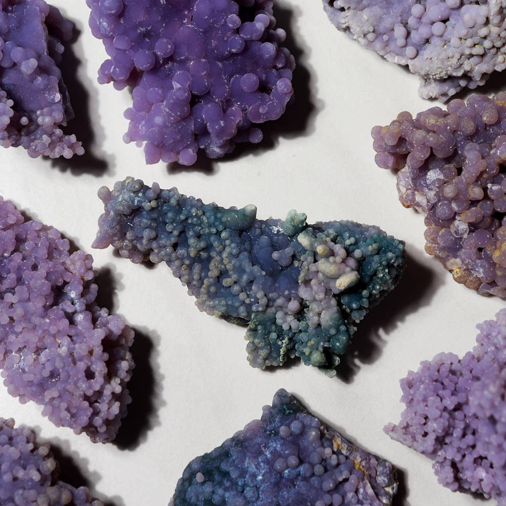 Natures Artifacts Inc - Vente Pierre et cristal de spiritualité - Agate raisin naturelle (grande taille)2