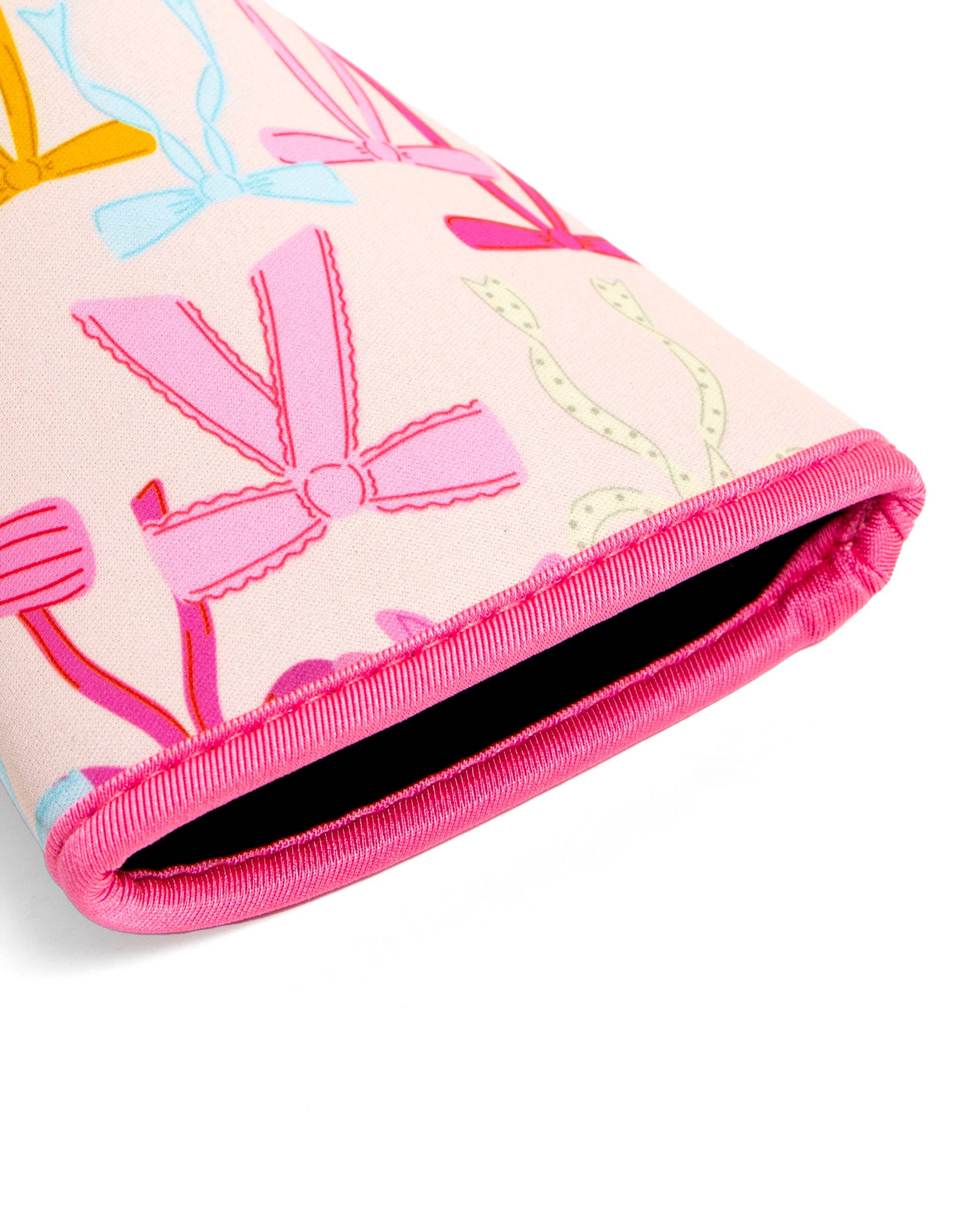 Callie Danielle - Wholesale Drink Huggers & Koozies - Coquette Bows Drink Sleeve3