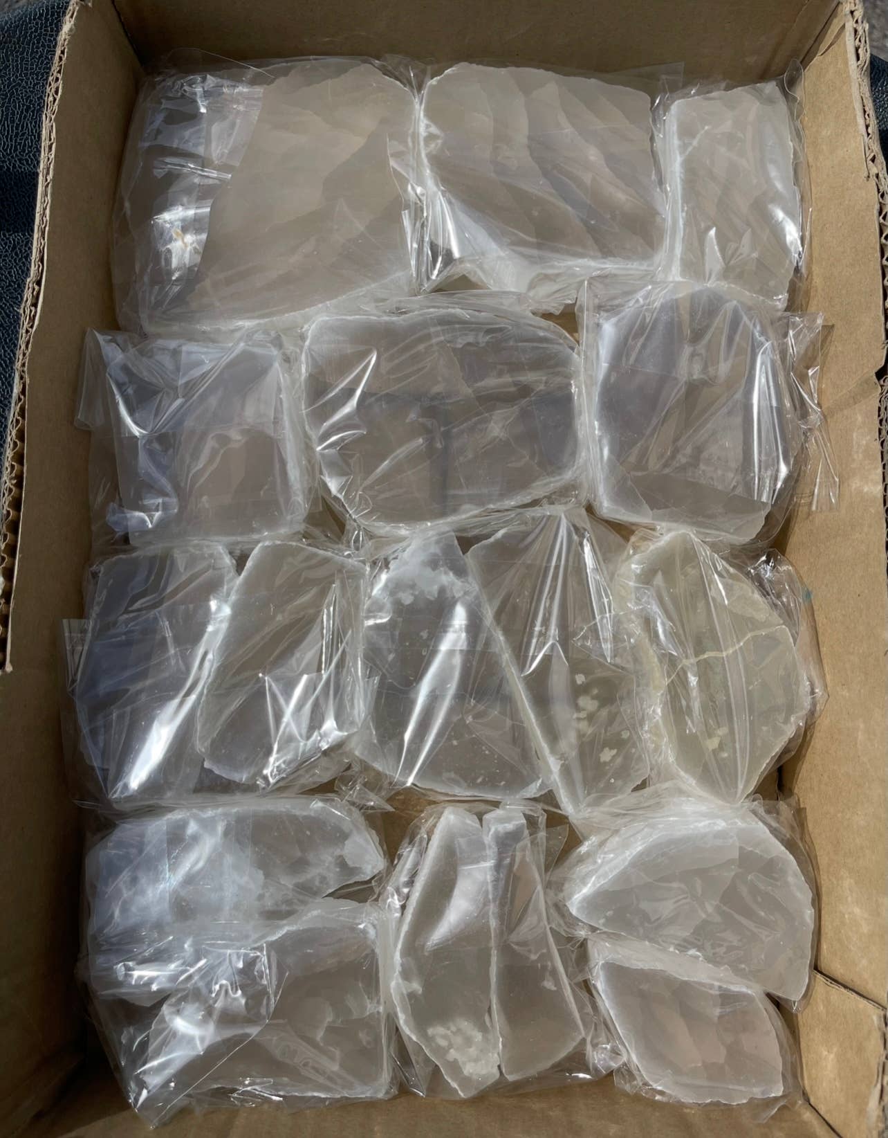 Casablanca Exports - Wholesale Spiritual Stone/Crystal - TV Selenite Rock Box (Ulexite)