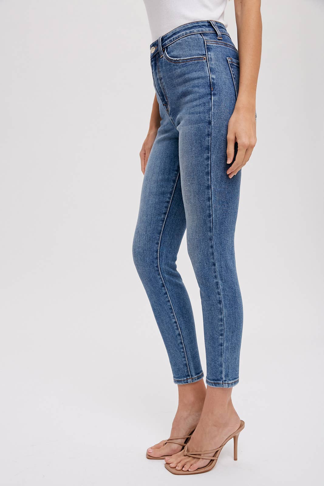 Bluivy - Vendita all'ingrosso Jeans - Donna - JEANS SKINNY VITA MEDIA9