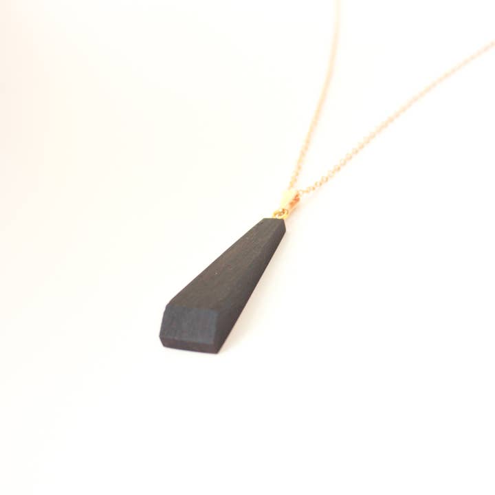 Atelier Diospyros créations bois - Vente Colliers à pendentif - Collier en bois d'ébène