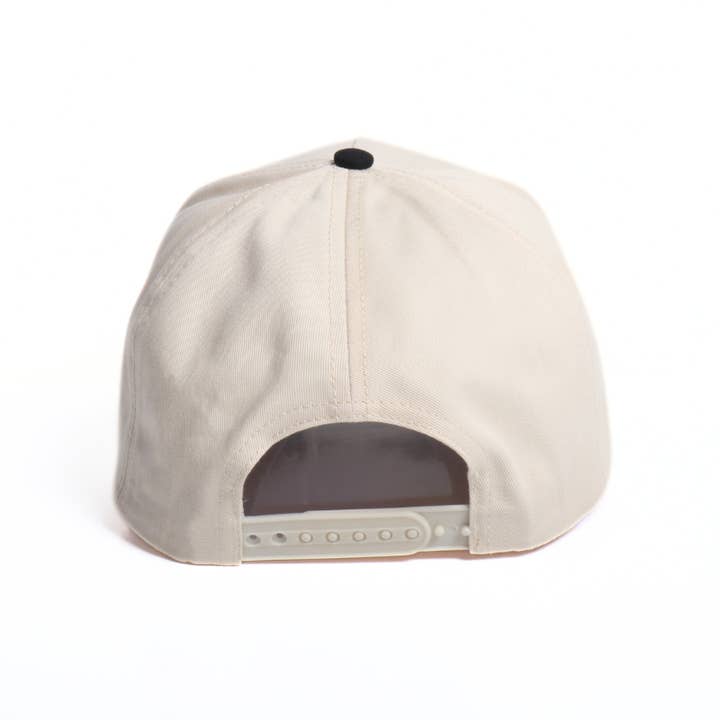 David And Young - Wholesale Trucker Hat - Women's - HALLOWEEN BADDEST WITCH IN TOWN Embroidery Two Tone Hat3