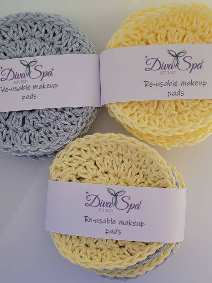 Handmade Crochet Eco Face Cleaning Pads, washable for wholesale by Divaspa