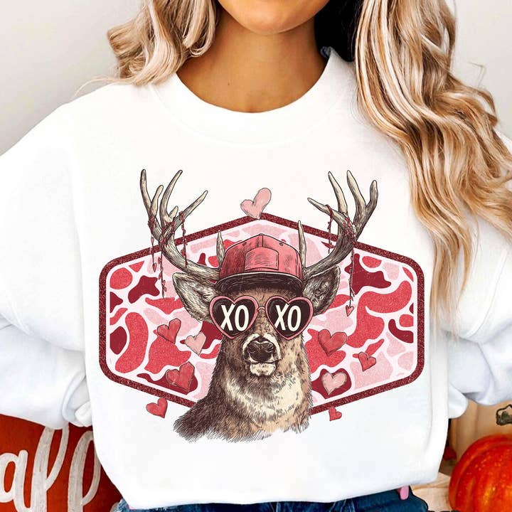Valentinsjagt Hjorte Camo T-shirt, Valentine Buck Sweatshirt for engroshandel hos DLT Ecommerce