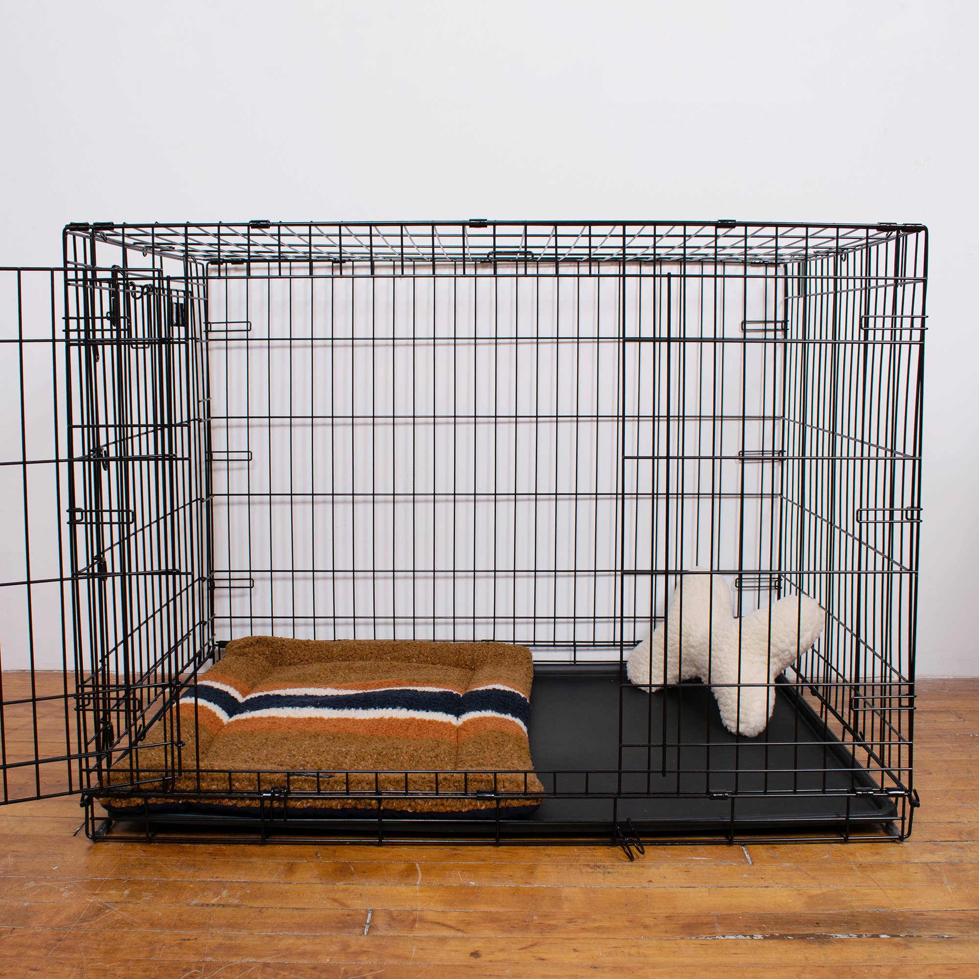 Carolina Pet Company - Wholesale Pet Bed - Dog - Shinola Pet Brown Rectangular Comfort Cushion Padded Dog Bed5