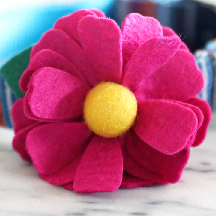 Mimi Green - Wholesale Halsband - Hond - Hondenhalsband met madeliefbloem - 26 kleuren!26