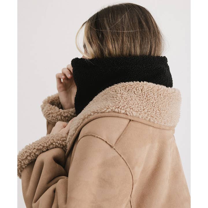 Gigi Pip - Wholesale Neck Gaiter/Snood - Women's - Quinn Sherpa Snood8