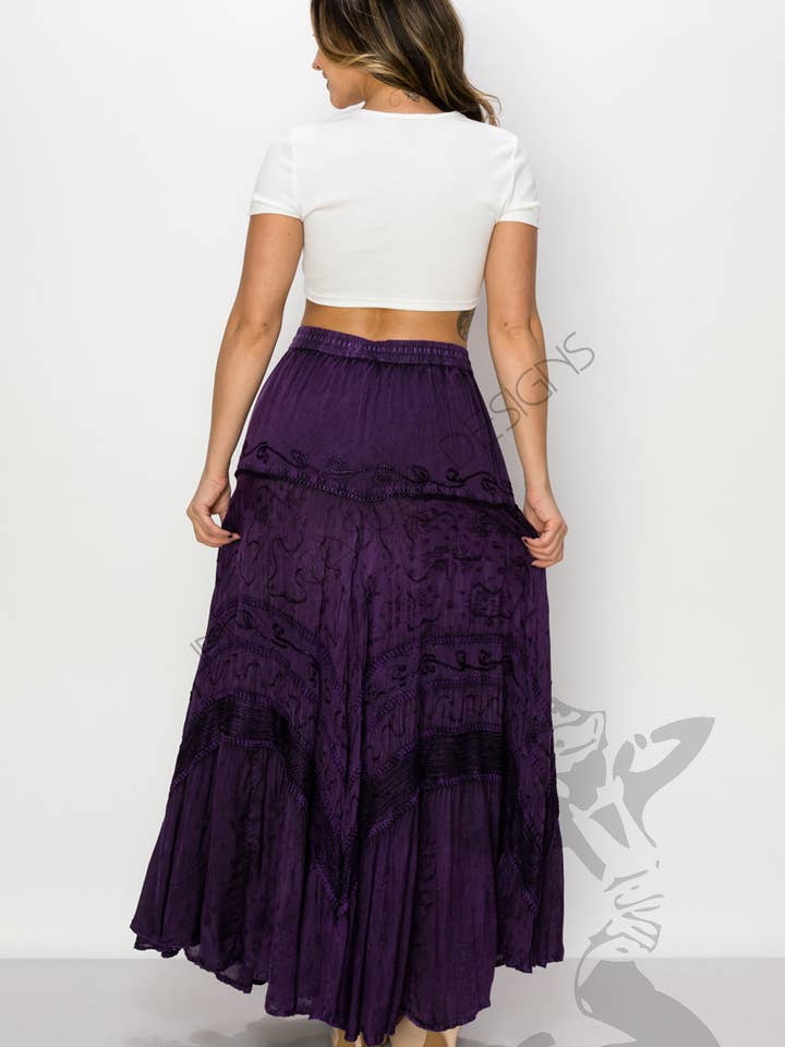 JUST CRUISING - India Casual Designs – Engroshandel Nederdel - Dame – Håndlavet maxinederdel med indviklede broderidetaljer5