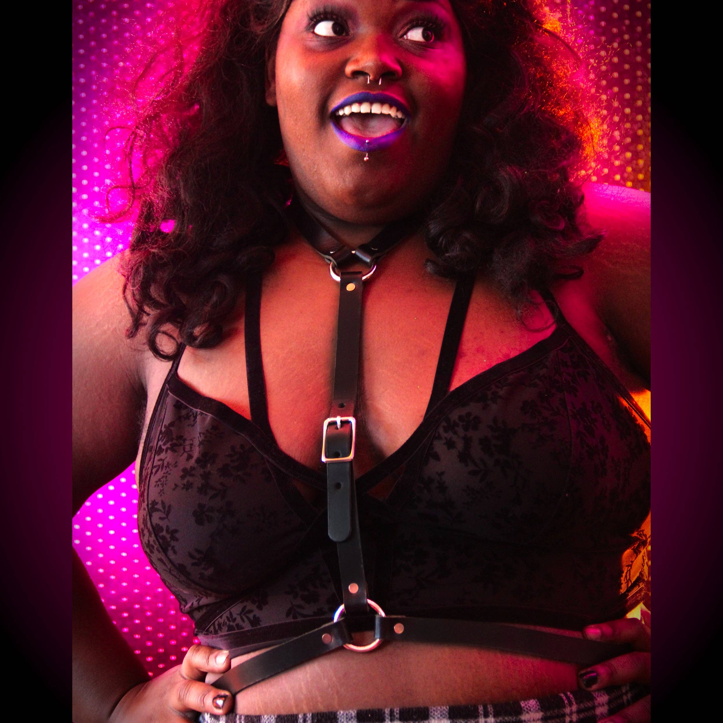 Audio Helkuik - Wholesale Fashion Harness - Women's - Artifice Harness3