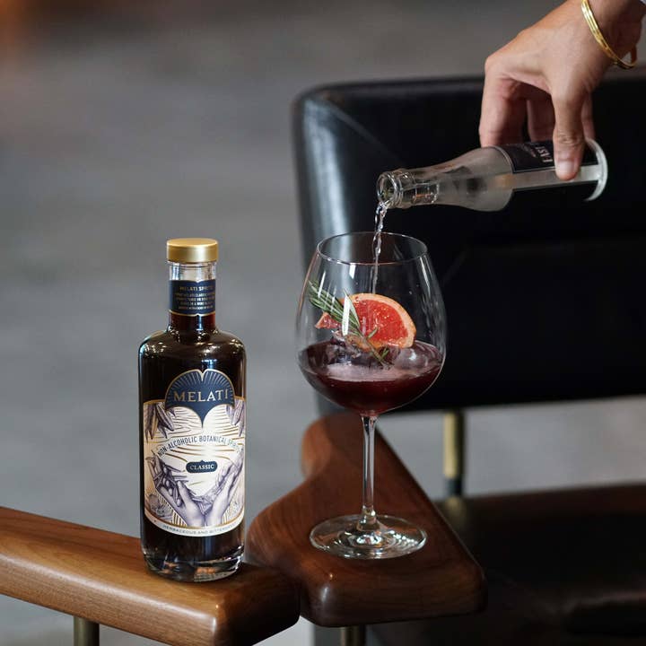 Melati Drinks - Wholesale Non-Alcoholic Spirits/Wine/Beer - Melati Classic Zero-Alcohol Botanical Spirit (with gift box)2