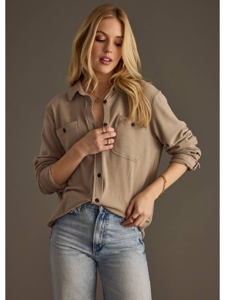 Panache Apparel Co. - Venta al por mayor Camisa con botones - Mujer - Botón Súper Suave Color Topo