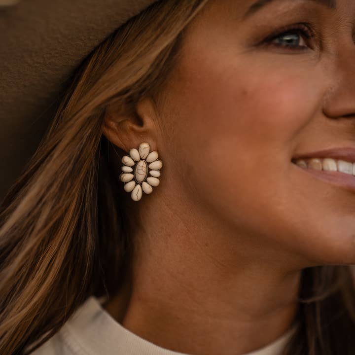 Lil' Grace - Wholesale Stud/Post Earrings - Vintage Western Geometric Shape Stud Earrings For Women