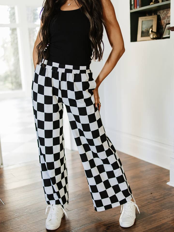 Ampersand Avenue - Wholesale Pants - Women's - Checkered Wide Leg Comfs - Black Jack