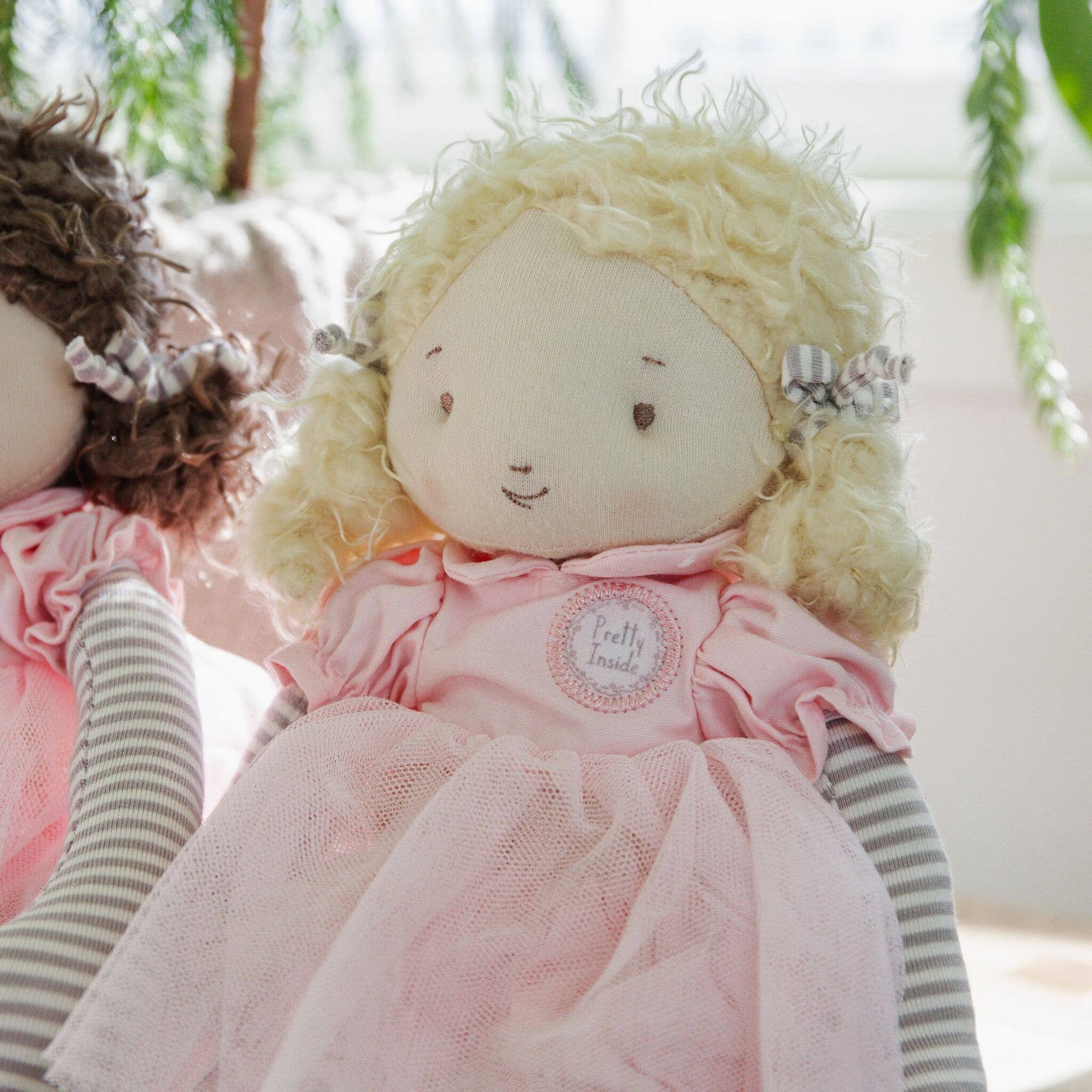 Bunnies By the Bay - Wholesale Doll - Kids - Elsie Doll - Blonde Hair3