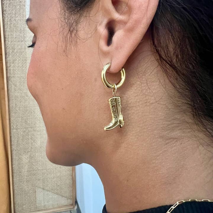Océanne – Engroshandel Huggie-øreringe – Cowboy Boot Huggie Øreringe -Guld eller Sølv2