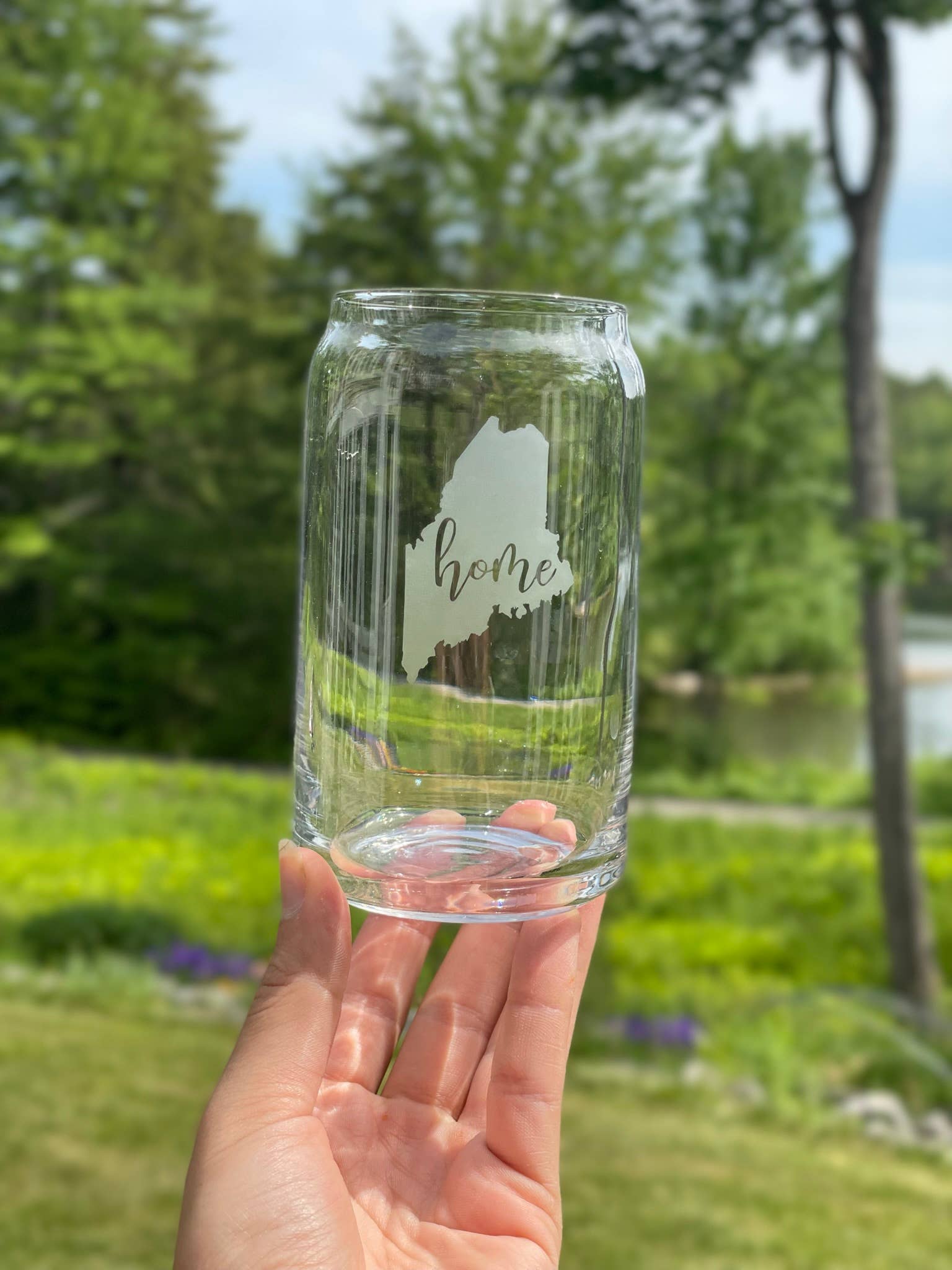 Reclaimed Maine Co. - Wholesale Drinking Glass/Cup - Nature Inspired Etched Beer Can Glasses | Maine Gifts1