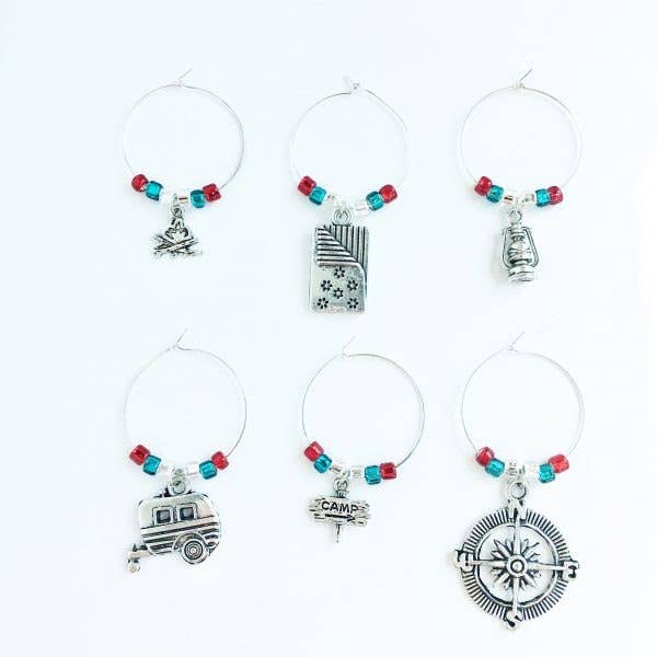 Camping-Wein-Charms für den Großhandel von Group Therapy Wine