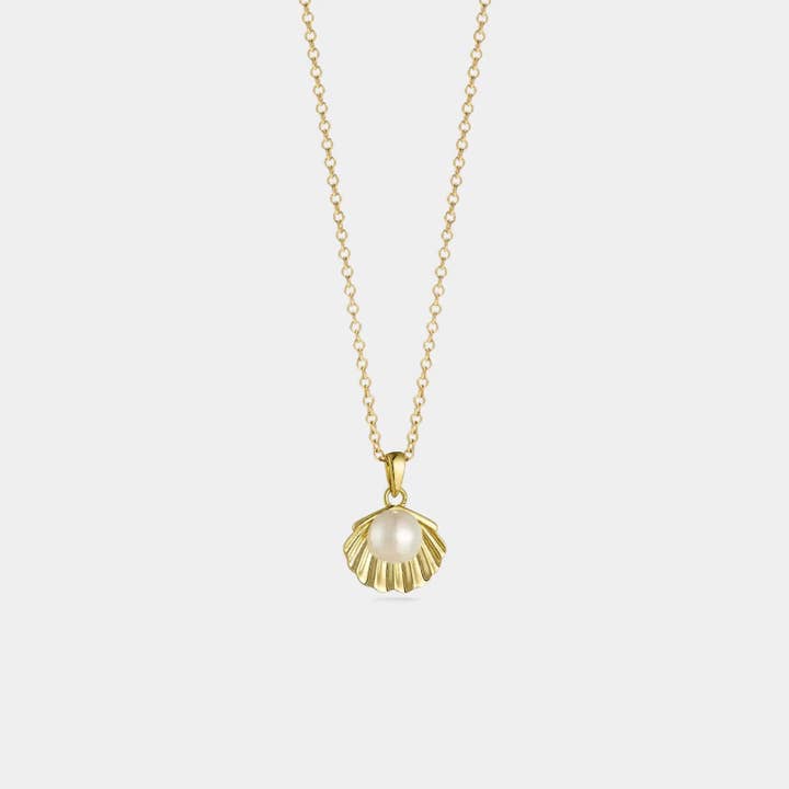 Perimade & Co. LLC - Wholesale Pendant/charm necklace - Seashell Pearl Beach Pendant Necklace in 925 Sterling Silver