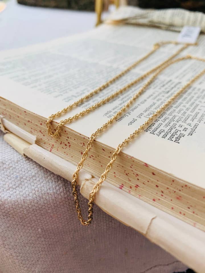 Chaîne en corde - Gold Fill 14 carats pour la vente par Notions of Lovely