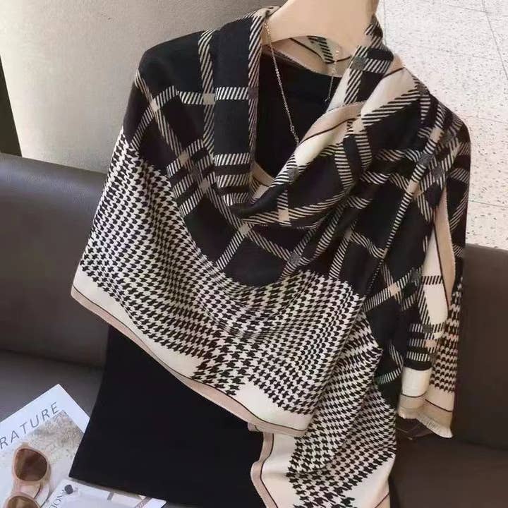 Elegant Pläd Houndstooth halsduk för wholesale av LUV & Co.