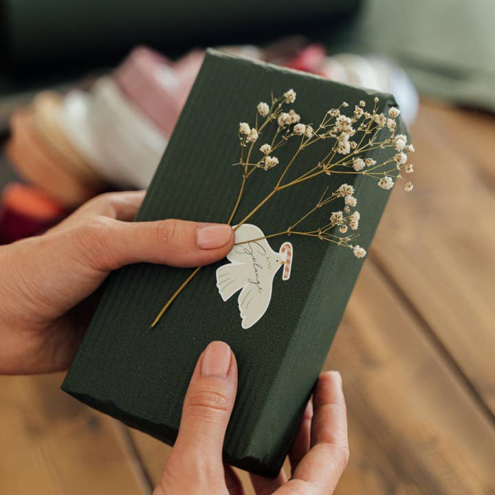 Mimosa Design - Wholesale Gift Tag Label - Self-adhesive gift tags - Christmas tags4