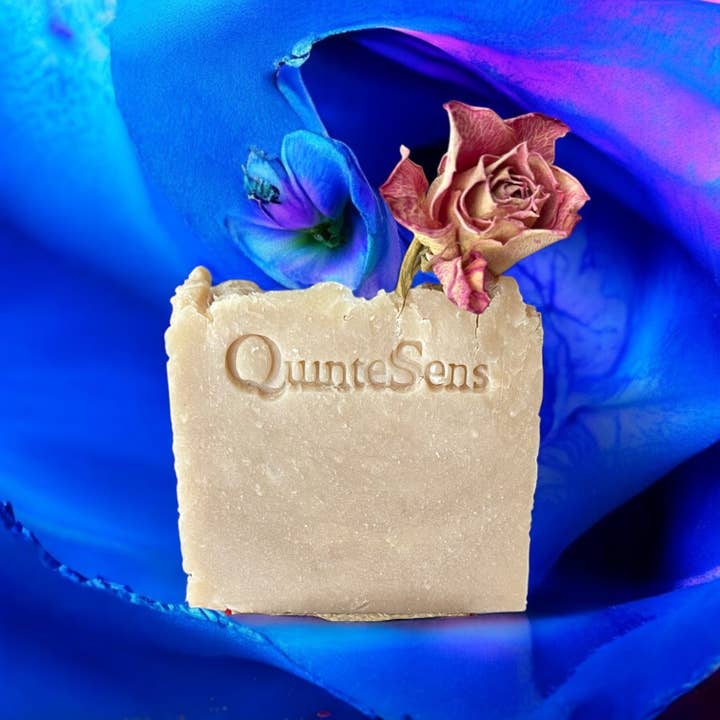 Chèvrefeuille - Douceur Florale et Naturelle for wholesale by QuinteSens