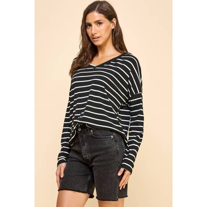 Les Amis - Wholesale Knit Top - Women's - Striped V-Neck Knit Top8