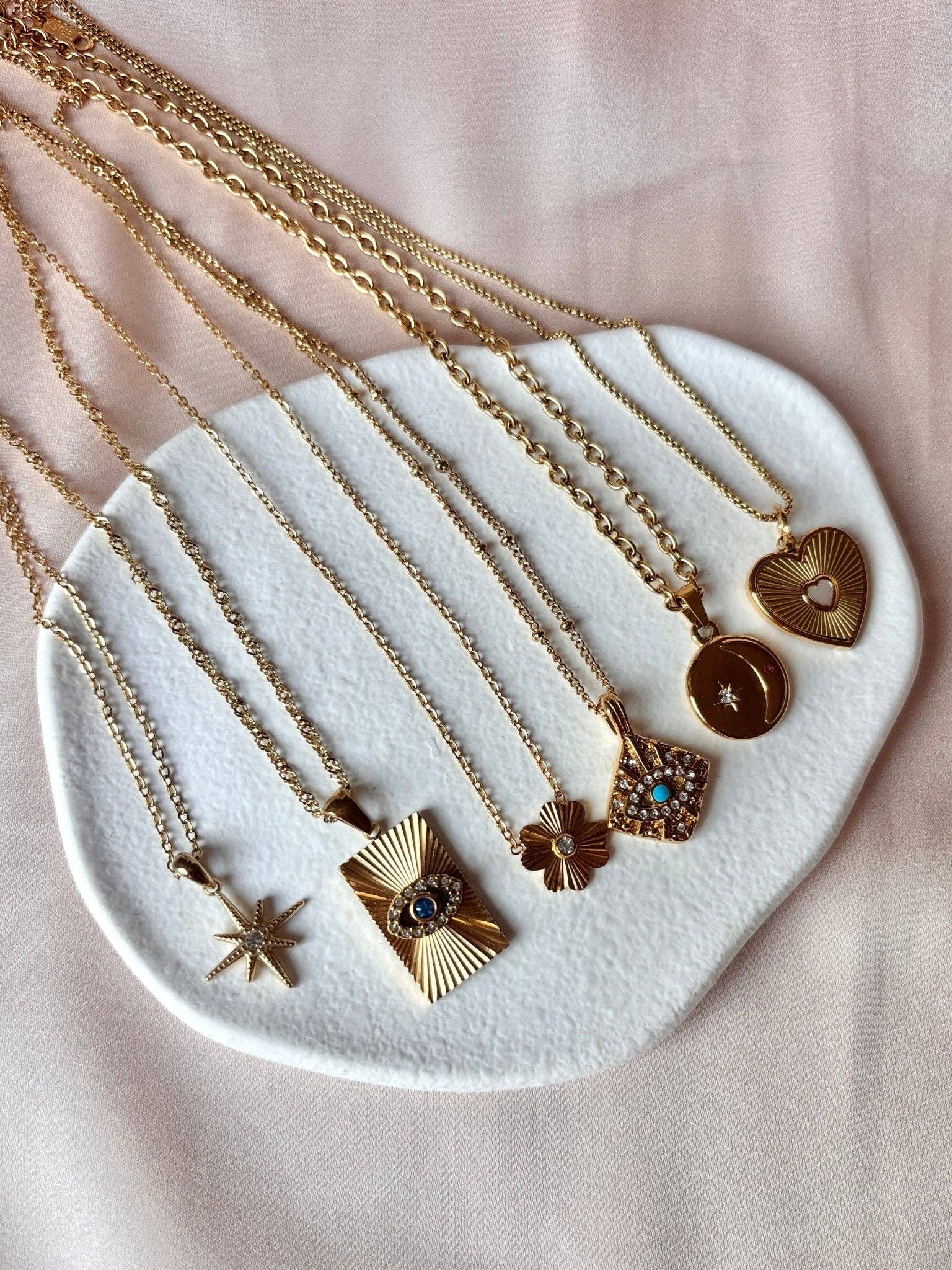 DUESTELLE ITALIA - Wholesale Pendant/Charm Necklace - Blue Guardian - Necklace with protective eye5