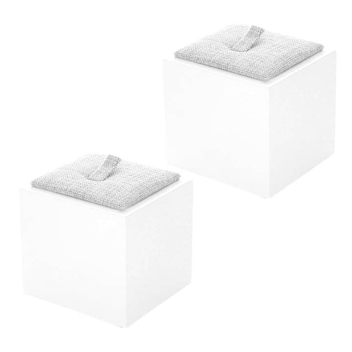 Présentoir à anneau unique en lin gris et laque blanche - Ensemble de 2 pour la vente par Lauren G Adams