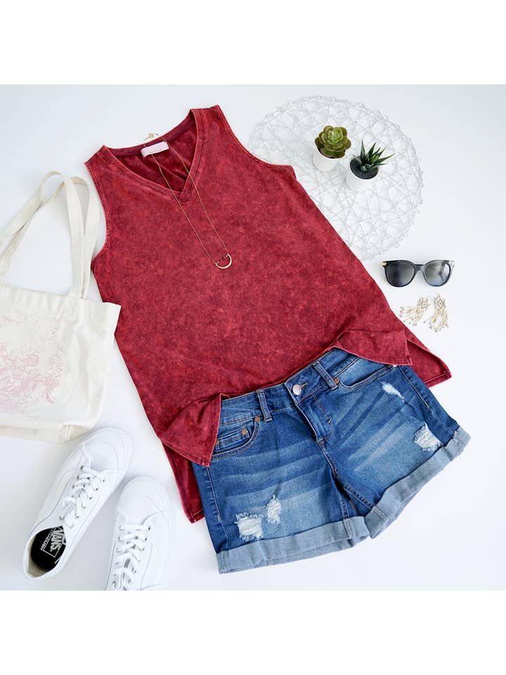 42POPS - Wholesale Tank Top - Women's - ..Mineral Wash Tank Top w/ side-slit Plus size