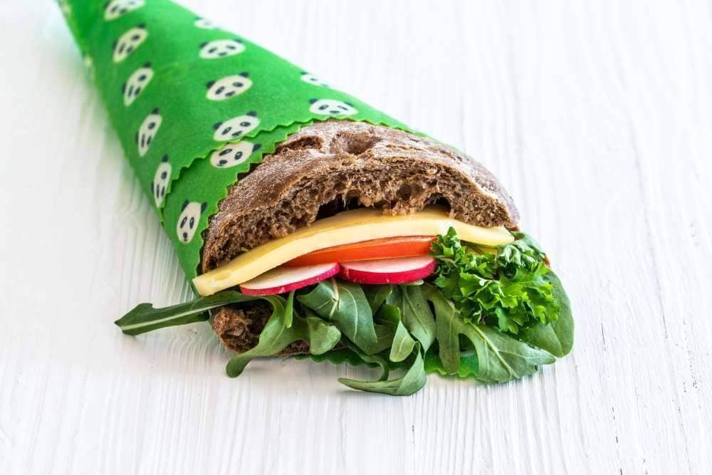 Pandoo - Wholesale Food Storage Wrap/Bag - Beeswax cloths starter set | 3 sizes11