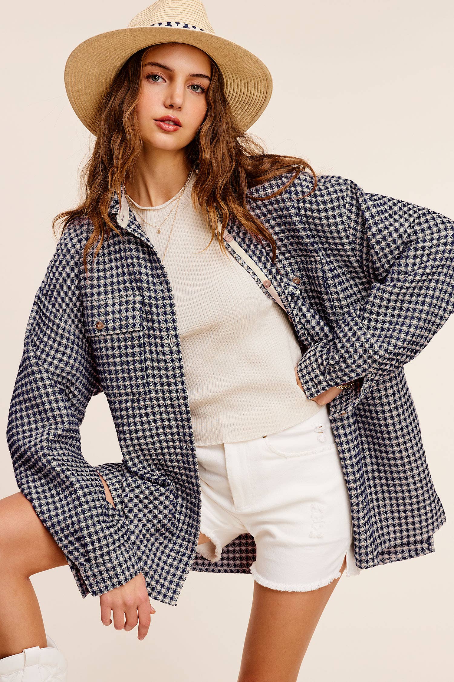 La Miel – Engroshandel Skjortejakke/shacket – til kvinder – La Miel unik waffeltekstureret oversized skjortejakke med knapper33