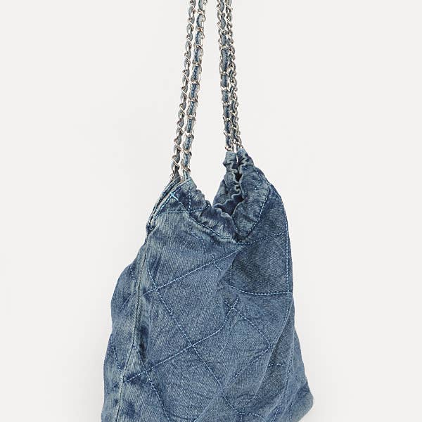 3AM BY H&D ACCESSORIES - Wholesale Shoulder Bag - Women's - Quilted Washed Denim Chain Bag