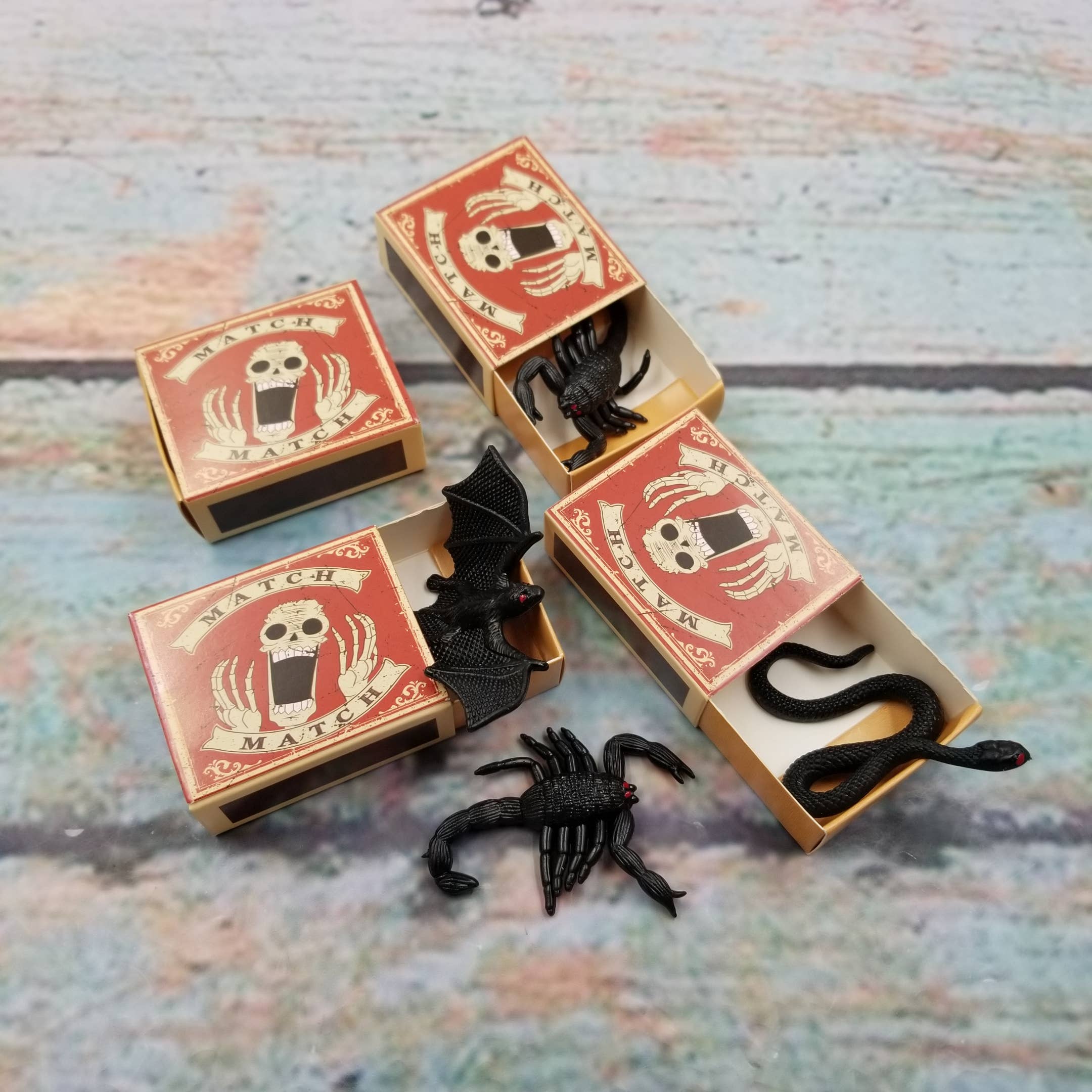 MIAS SHOP - Wholesale Wood Toy - Kids - Scared insects matchbox Scary surprise Trick Toy2