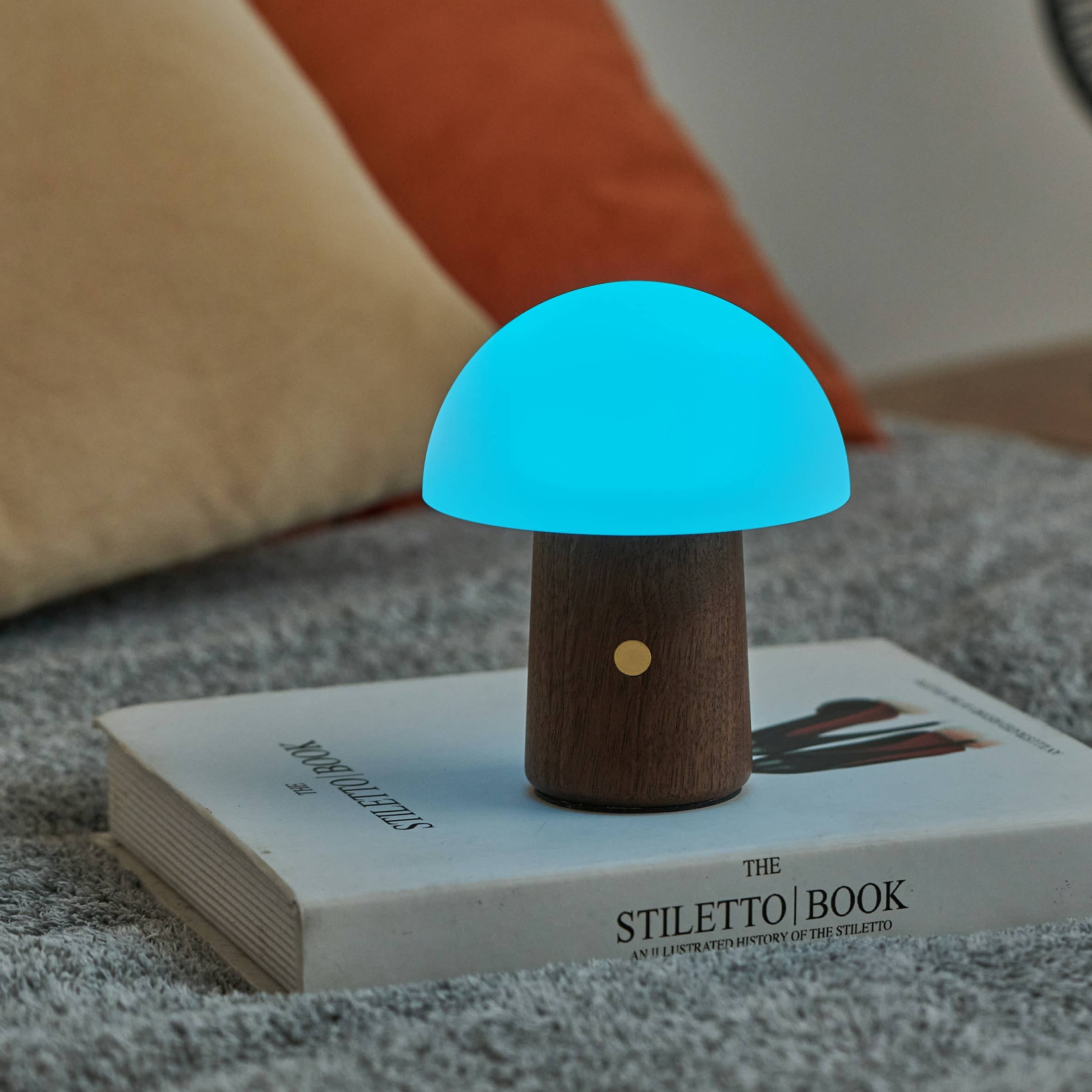 Gingko Design EU - Wholesale Accent/Desk Lamp - Mini Alice Mushroom Lamp12