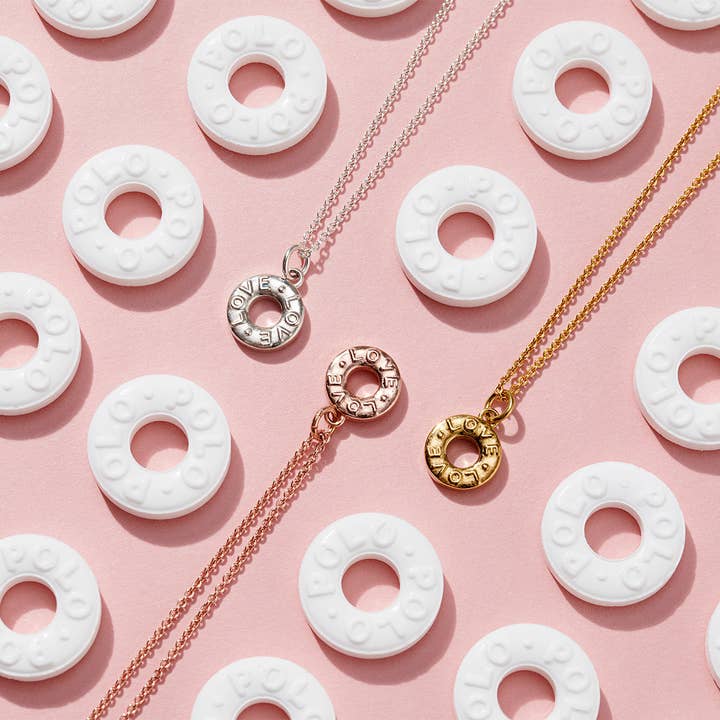 Collana con Ciondolo Personalizzato alla Menta per la vendita all'ingrosso da parte di Posh Totty Designs