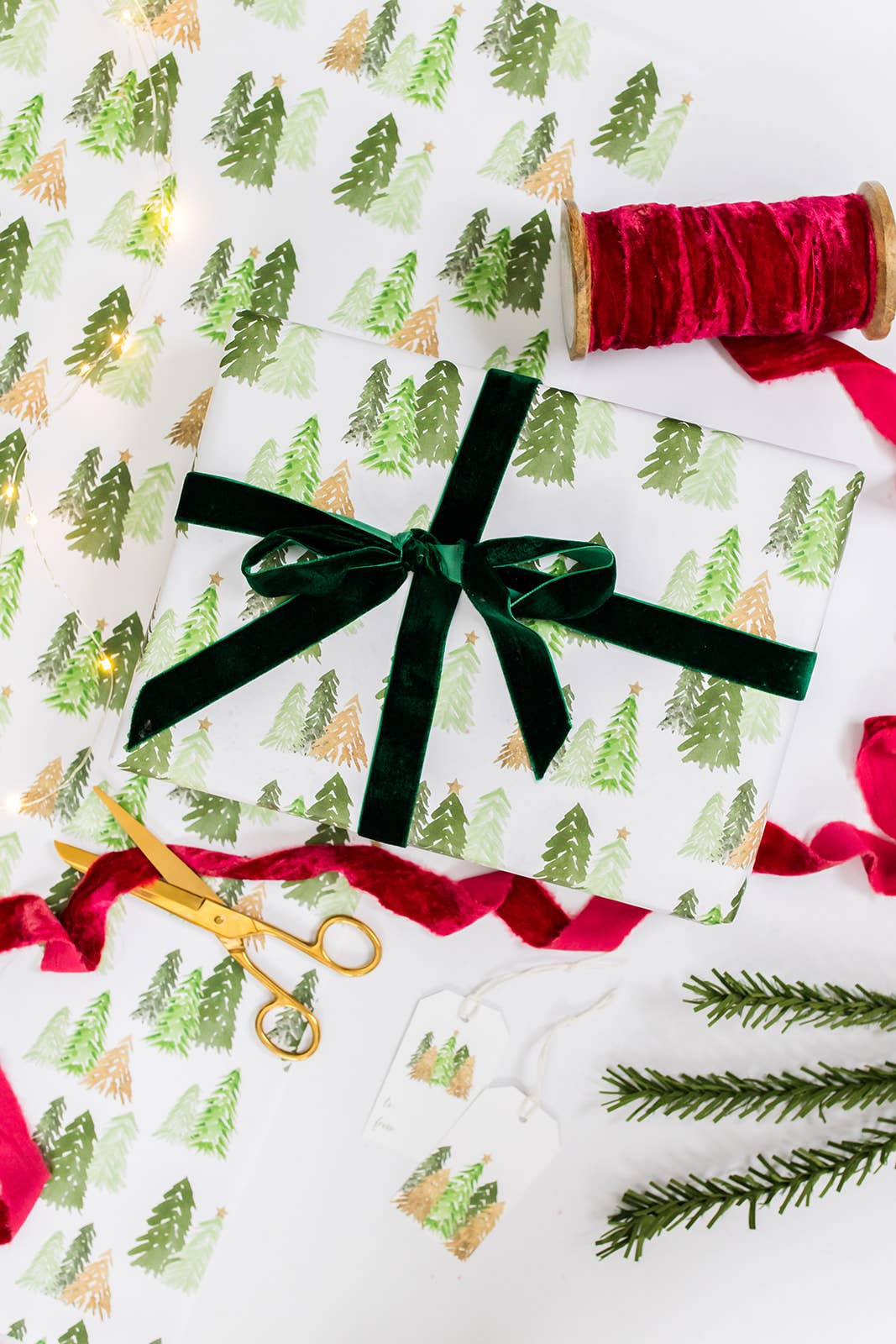 Gert & Co – wholesale Wrapping paper roll – Forest Trees And Gold Stars Gift Wrap | Woodland Christmas4