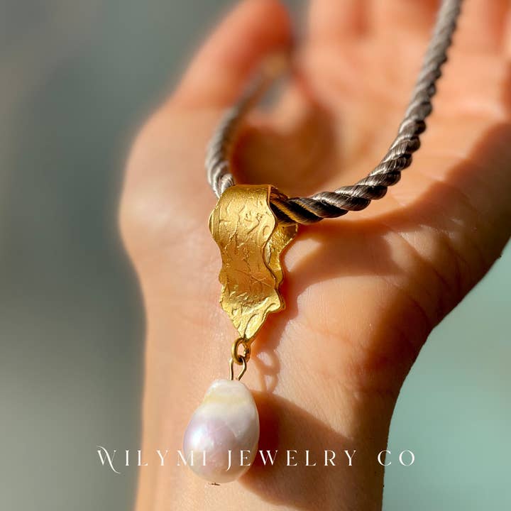 WILYMI Jewelry Co – wholesale Choker/collar – Grey Silk Braided Rope + Pearl Choker | 24k GP | Adjustable4