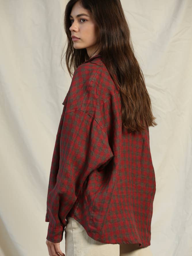 Rouge L4835 | Chemise en lin tissé à manches longues avec boutons en vente sur Faire3