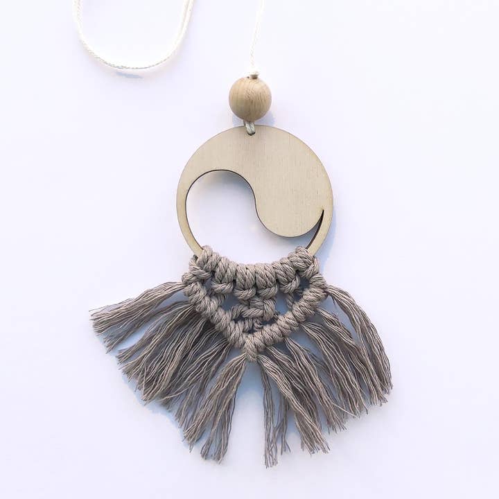 Familienmomente - Wholesale DIY Craft Kit - DIY Set Macrame Aroma Pendant Yin & Yang3