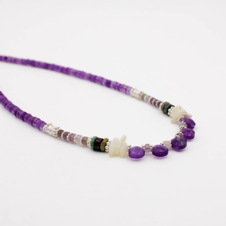 Collana heishi gocce - JOANNE per la vendita all'ingrosso da parte di L'Atelier des Dames