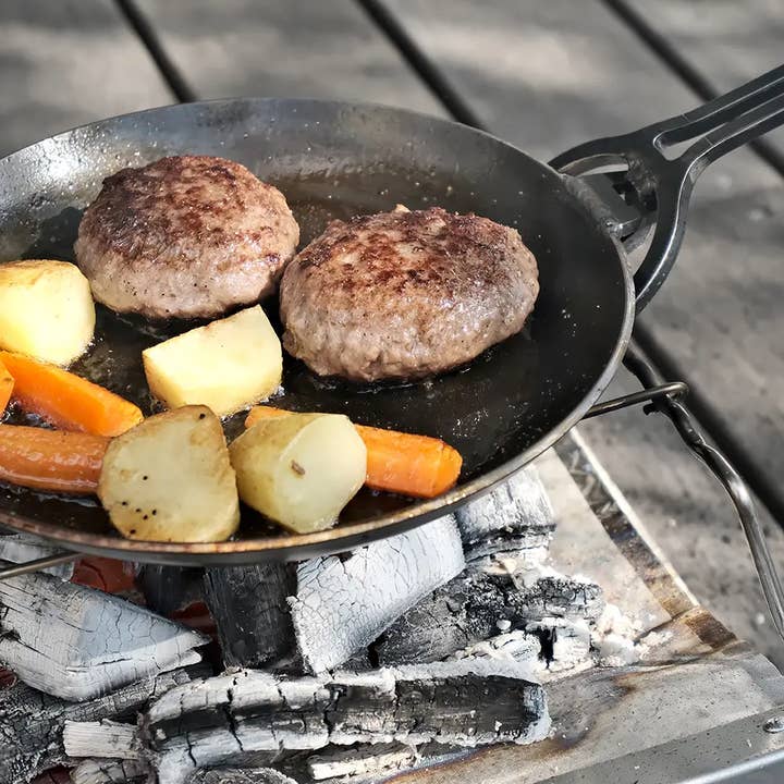 NISHINAGA Black Iron Frying Pan 180 / Made in Japan for wholesale by REALJAPANPROJECT