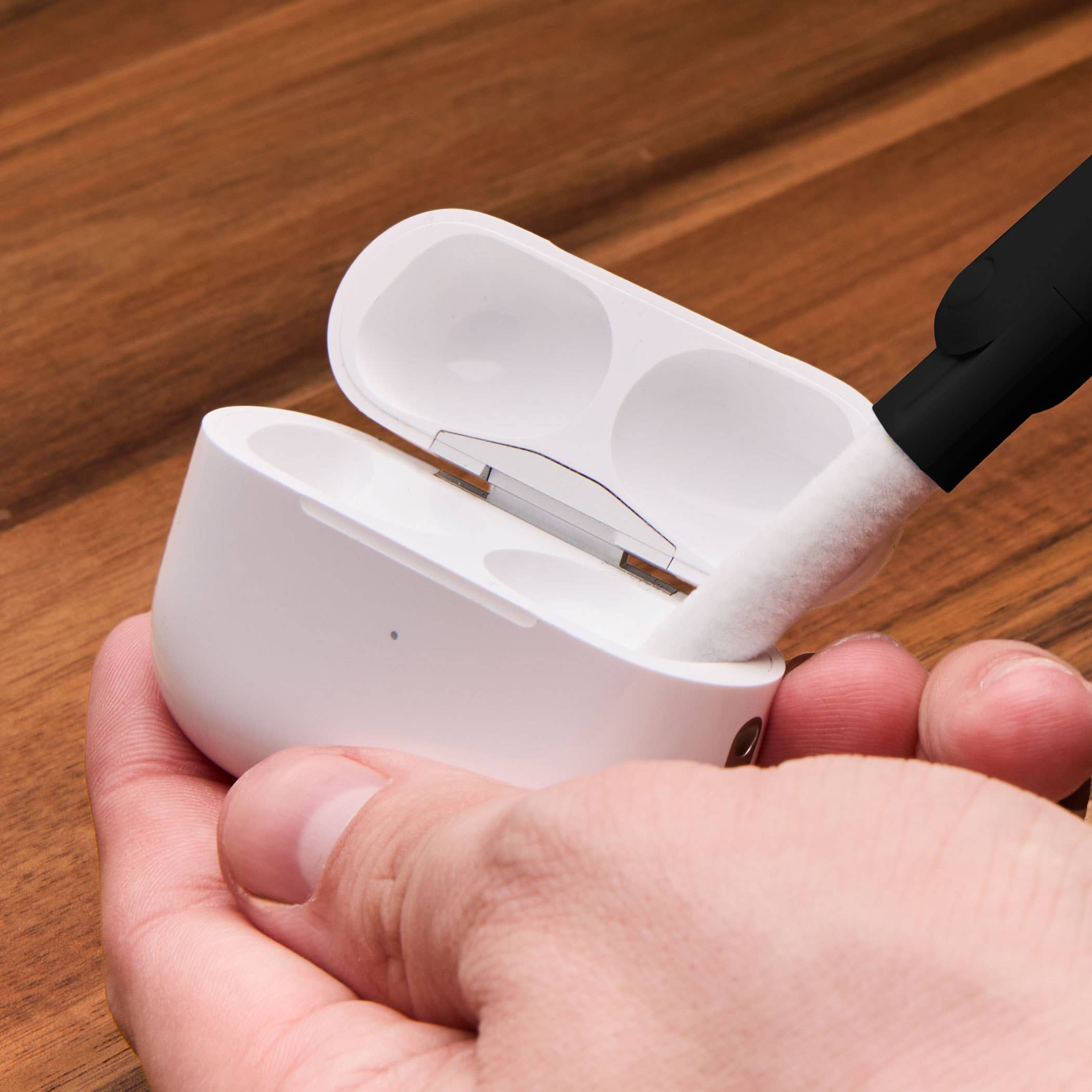 Core Home - Wholesale Cleaning Brush - 8 in 1 Multifunction Tech Cleaning Kit - Onyx4