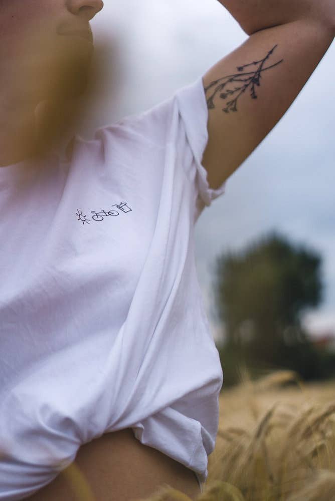 Charles - Wholesale Screen Printed T-Shirt - Unisex - Shirt Sonne, Fahrrad, Limo 100% Biobaumwolle & Fair Wear3